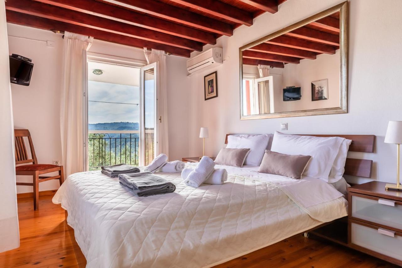 Villa Agia Marina Скопелос Екстериор снимка